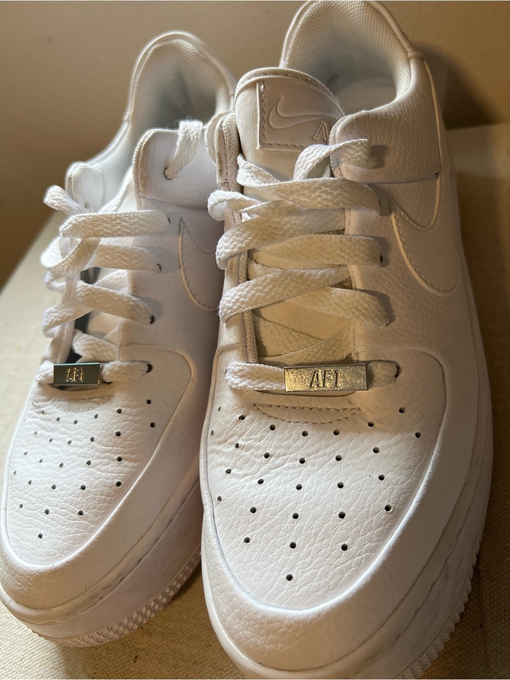 Nike Air Force 1 Sage Low Triple White Sneakers Size 8.5 Women